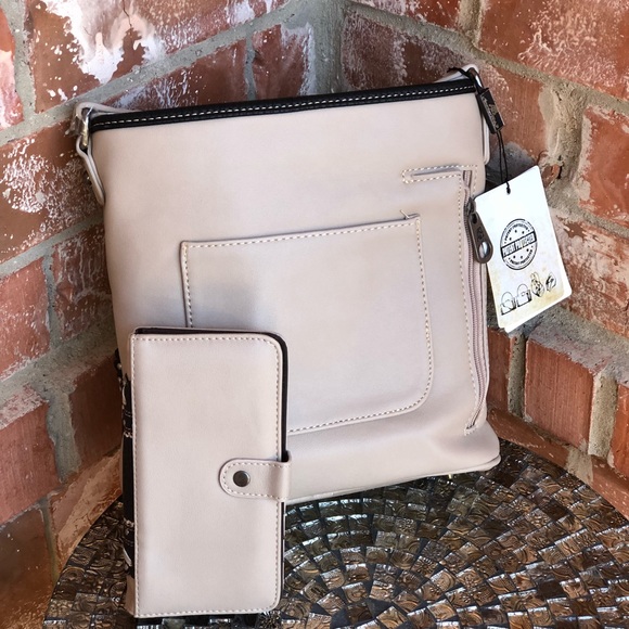 American Bling Concealed Carry Crossbody+ Wallet! - Picture 2 of 8